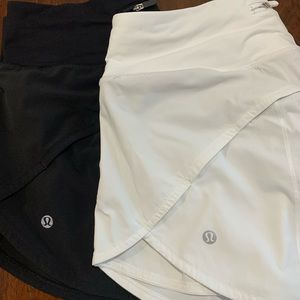 Lululemon white and black speed up shorts.